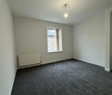 2 bed terraced house to rent in Harley Street, Burnley, BB12 - Photo 1