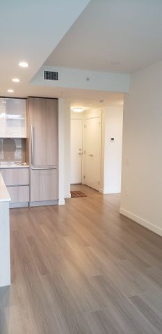 $2,195 / 1br – 521ft2 – BRAND NEW – 1 Bed/1 Bath Home w/ 1 Parking & 1 Storage unit (R0029) - Photo 5