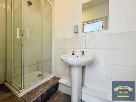 Greenstead Road, Colchester - Photo 5