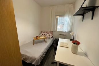 Calle de Carracedo, Madrid, Community of Madrid 28024