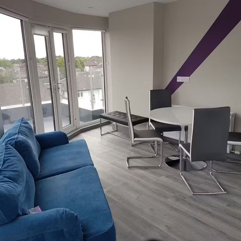 The Rise, Dublin - Photo 1