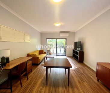 1Bedrooms, 1Bathrooms - Photo 6