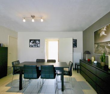 Energiezuinig appartement met 1 slpk en autostandplaats voor 725 EU... - Photo 2