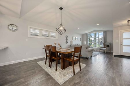 Bright &amp; Modern 4 Bedroom, 3 Bath Home in The Rapids - Photo 3