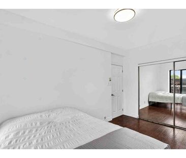 1254 Rue Saint Marc condo — Montréal, QC (3-Bedroom) - 3 Bedroom - Photo 2