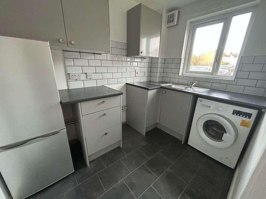Cavalier Close - North Luton - Ground Floor - Unfurnished, LU3 - Photo 1