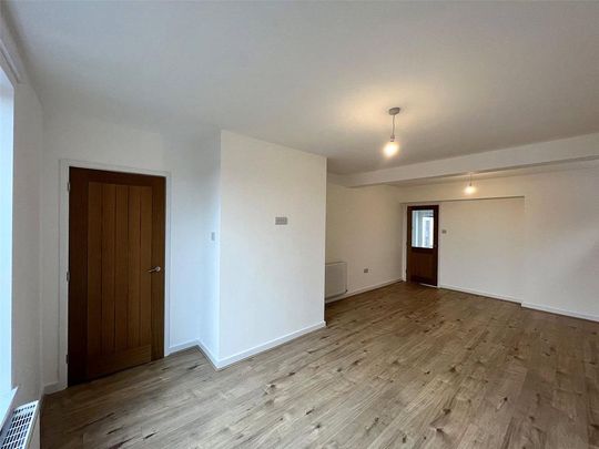 3 bedroom detached house to rent - Photo 1