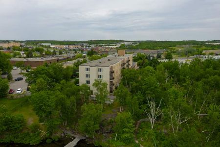 apartments at 2100 Regent Street - Photo 5