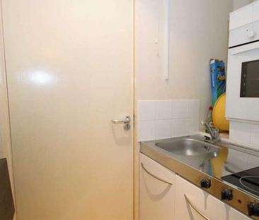 Shaldon Drive, Morden, SM4 - Photo 2