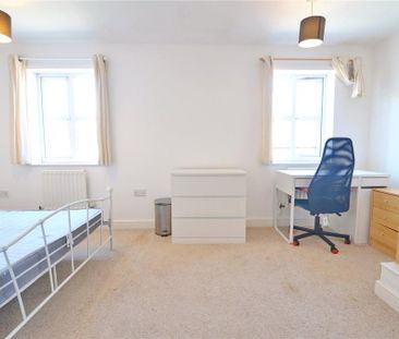 5 bedroom terraced house to rent - Photo 6