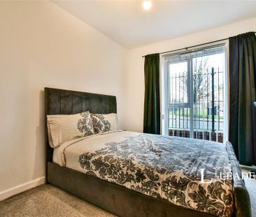 2 bedroom flat to rent - Photo 4