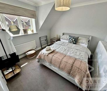 Mulberry Way, Ashtead, KT21 - Photo 1