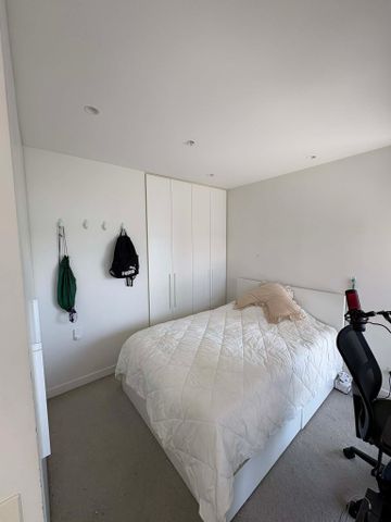 South Melbourne - Photo 2