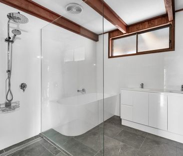 Family Home in the Heart of Irymple - Photo 6