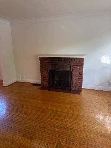 For Lease - 32 Newton Drive, Toronto, Ontario - Photo 3