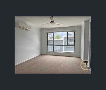 Contemporary Townhome Living in the Heart of Everton Park - Photo 5