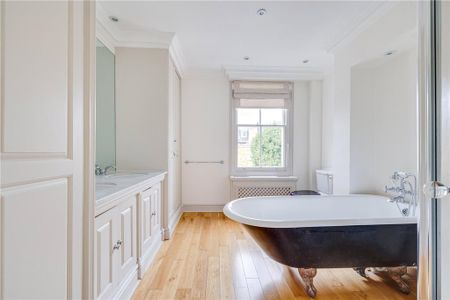 4 bedroom terraced house to rent - Photo 4