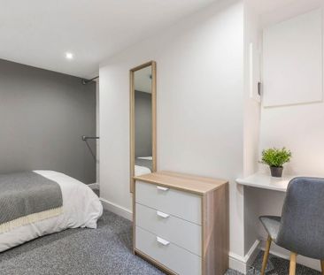 4 bedroom house to rent - Photo 3