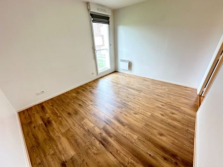 Location Appartement 3 pièces 58m² - Photo 5