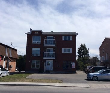 Charmant 3 1/2 (1 Chambre) Rénové - Photo 3