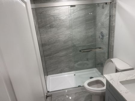 For Lease - 45 Elmvale Crescent Unit# LOWER, Toronto, Ontario - Photo 4