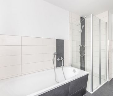 Komplett neuer Grundriss I Einbauküche I Luxus-Bad - Photo 3