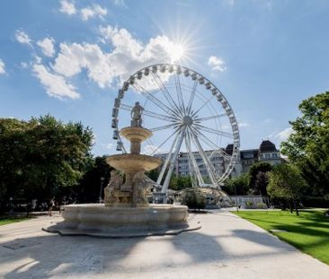 Erzsébet Square Panorama - Fotó 2