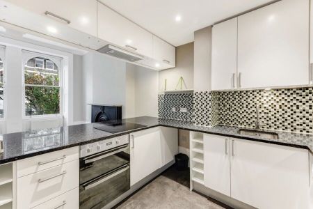 2 Bedroom Apartment To Let - Photo 3