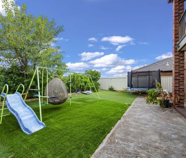 10 Ridgegreen View, Caroline Springs - Photo 6