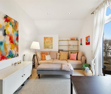 2 bedroom flat to rent - Photo 2