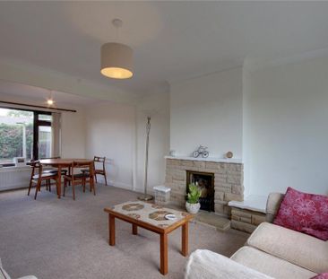 3 bedroom semi-detached house to rent - Photo 3