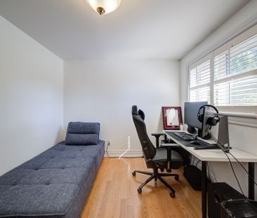 For Lease - 8 Patrick Boulevard, Toronto, Ontario - Photo 2