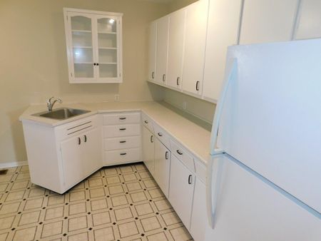 FOR RENT – 26 Convoy Avenue, Halifax, Nova Scotia - Photo 5