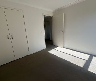 Spectacular Family Home - Photo 5