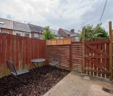 Gordon Road,Thorneywood - Photo 3