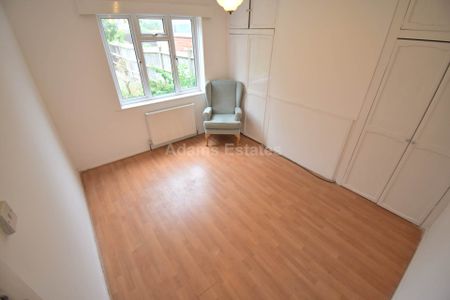 Price £2,250 pcm - Available 15/12/2025 - Unfurnished - Photo 4