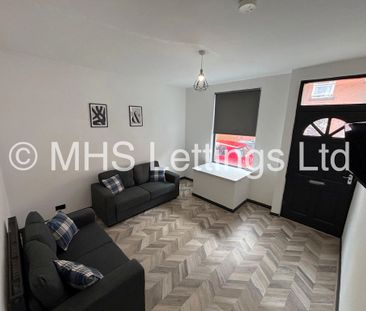 6 Bedroom Mid Terraced House for rent in Welton Place - Photo 5
