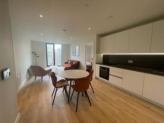 2 Bed Flat, Aspin Lane, M4 - Photo 1