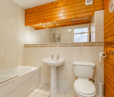 Adelaide, Strand Road, Sandymount, Dublin 4, D04 X7T2 - Photo 6