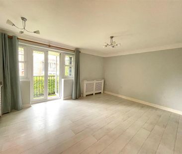 2 bedroom apartment to rent - Photo 2
