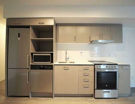 For Lease - 219 Dundas Street Unit# 1807, Toronto, Ontario - Photo 2