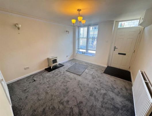 1 Bedroom Apartment To Let - Photo 1