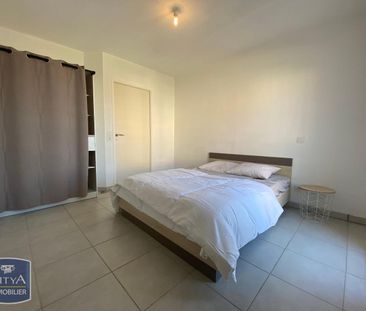 Location Appartement 2 pièces 40m² ARLES 13200 - Photo 4