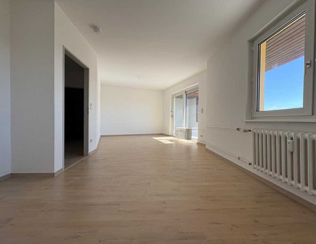 Helle 2-Zimmer-Wohnung in Spandau - WBS100 erforderlich! - Photo 1