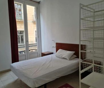 Barcelona - Photo 4