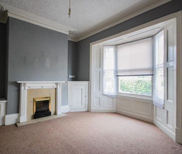 2 bedroom maisonette to rent - Photo 1