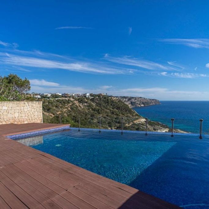 Luxury 4 room Detached House for rent in Llucmajor, Spain - Photo 1