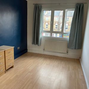 Room in a Shared Flat, Shore House, SW8 - Photo 2