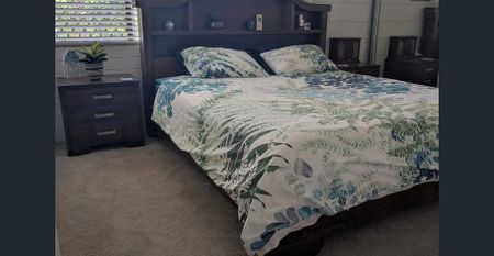 Fully Furnished & Self Contained 3 Bedroom Home - Photo 3