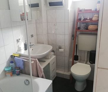 GemÃ¼tlich und mitten in der Stadt! 2 Zimmerdachgeschosswohnung mit Terrasse - Foto 4